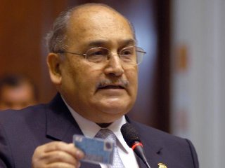 Dr. Alberto Andrade Carmona 