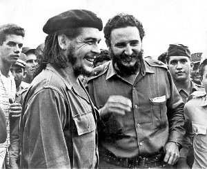Fidel Castro y su amigo el Che Guevara