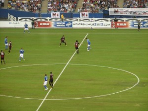 Los equipos en acción. Foto Guillaume Sheridan