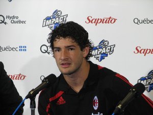 Pato, jugador brasileño de AC Milán en entrevista. Foto Guillaume Sheridan
