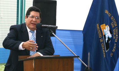 Víctor Raúl Díaz Chávez, Ministro de Educación