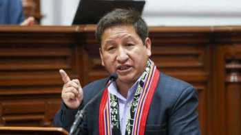 Renuncia Guido Bellido a la Presidencia del Consejo de Ministros del Perú. Foto EPA