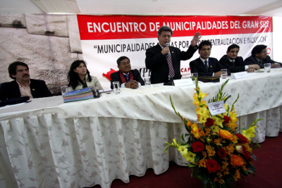 El presidente de la AMPE Inagura la Cita Edil en el Cusco