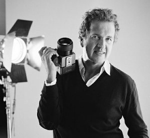 Distinguido fotógrafo peruano Mario Testino