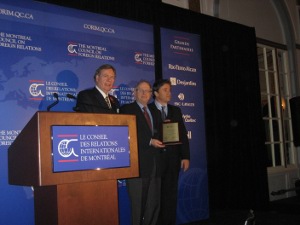 Raymond Chrétien, Louis Sabourin y Pierre Lemonde del CORIM. Foto: Patrick Sheridan