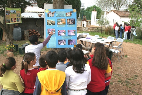 Taller de educación ambiental en las escuelas