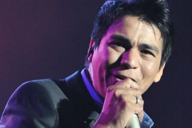 Américo "Toda la piel de América es mi piel y estoy orgulloso de ser latino"