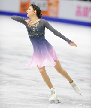 Evgenia Medvedeva, ganó la competencia Skate Canada International 2016 con una coreografía que dejó al público impresionado por su fuerza interpretativa. Foto cortesía Skate Canada/Stephan Potopnyk