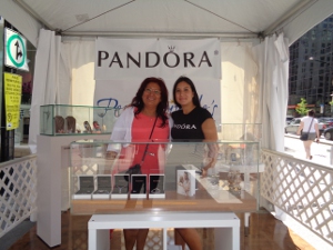 f12015 pandora perrywinkle stand