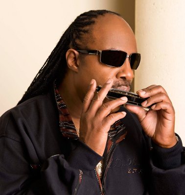 El gran cantante de música negra americana Stevie Wonder. Foto cortesía FIJM